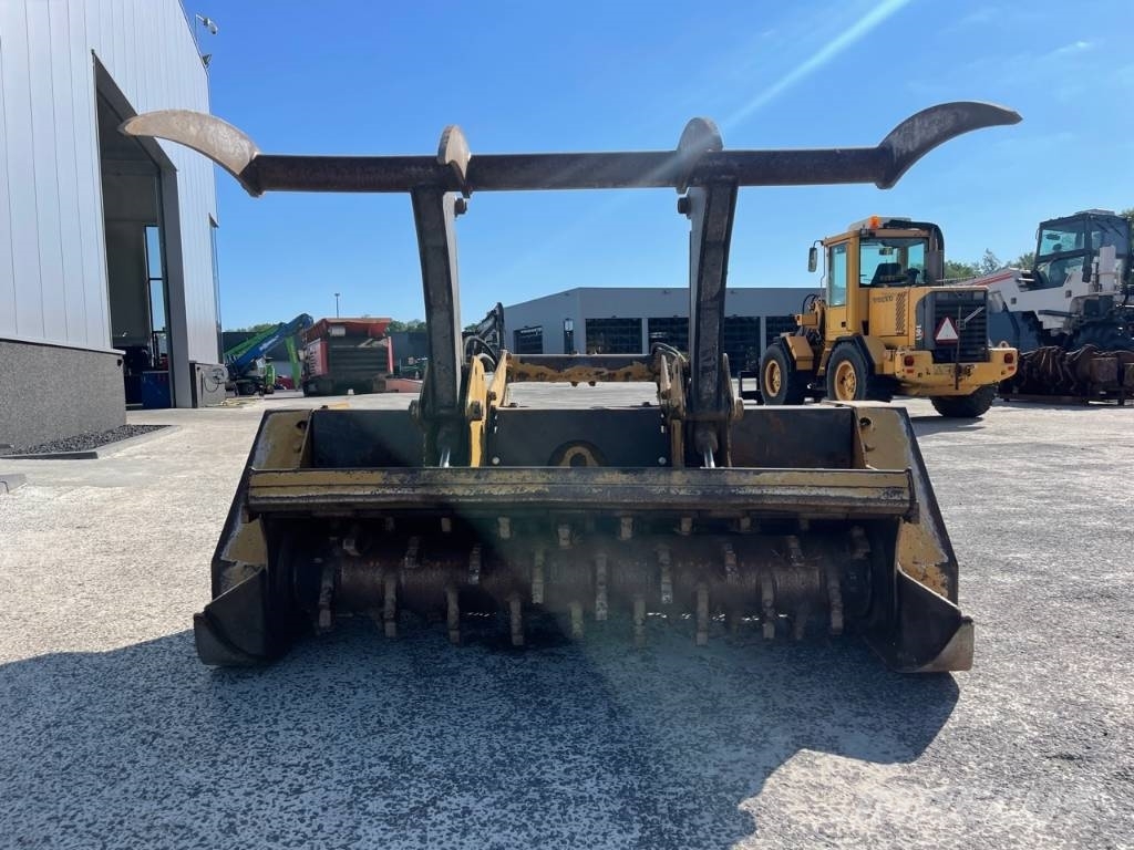 Plaisance BF Stump Grinder / Stobbenfrees Koku stumbru frēze