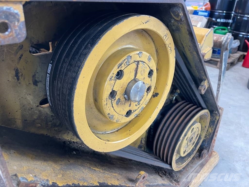 Plaisance BF Stump Grinder / Stobbenfrees Koku stumbru frēze