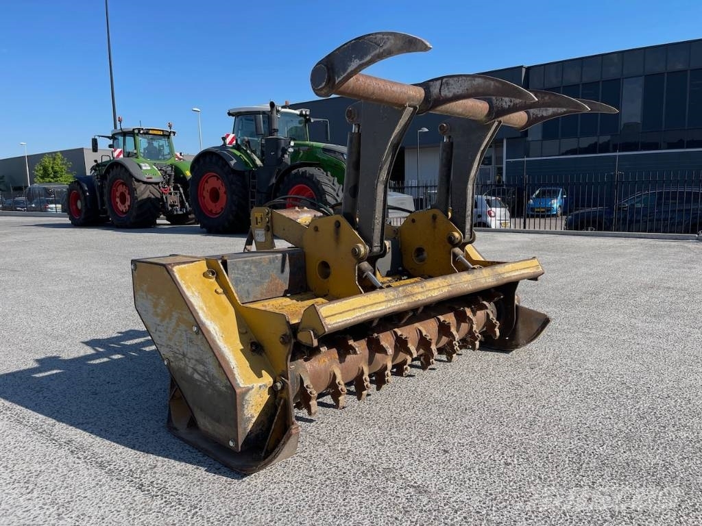 Plaisance BF Stump Grinder / Stobbenfrees Koku stumbru frēze