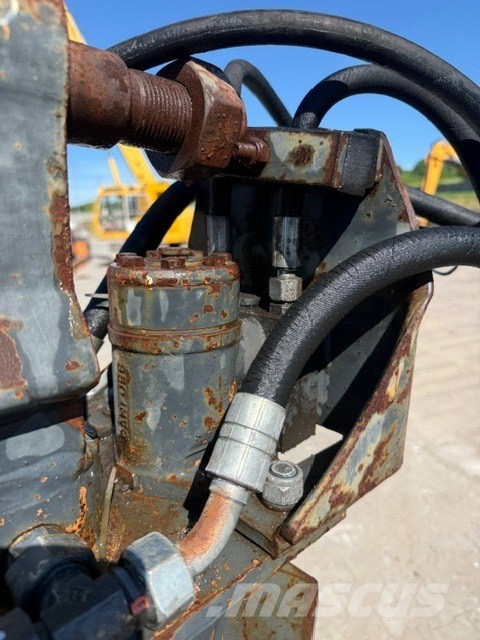 Schaeff HYDRAULIC CLAMSHELL GRAB 440mm خطاطيف