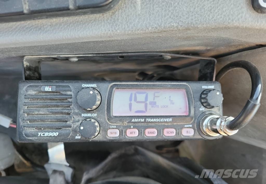 JCB HD 110 WD حفارات بعجل