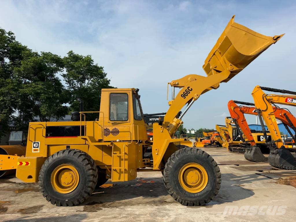 CAT 966 C Incarcator pe pneuri