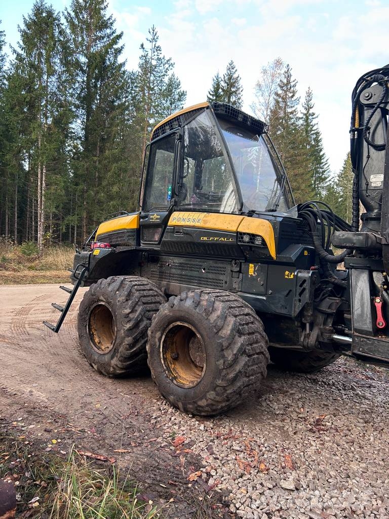 Ponsse Buffalo 8W Forwarders / Autocarregadores