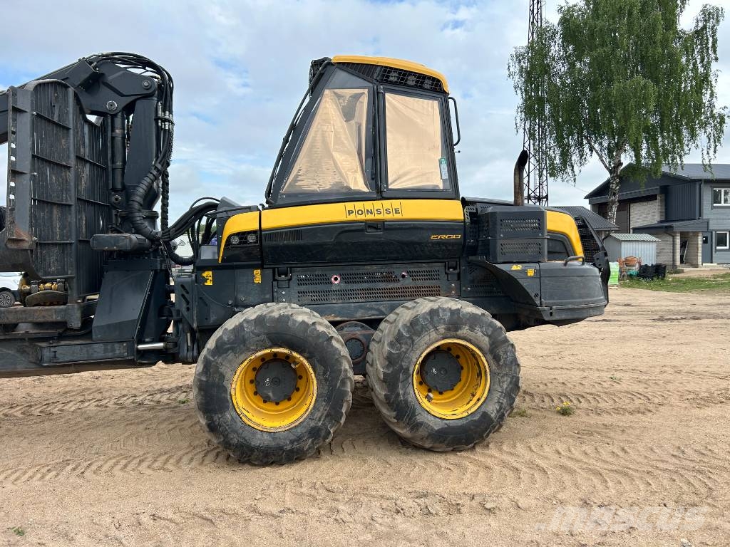 Ponsse Buffalo 8W Forwarders