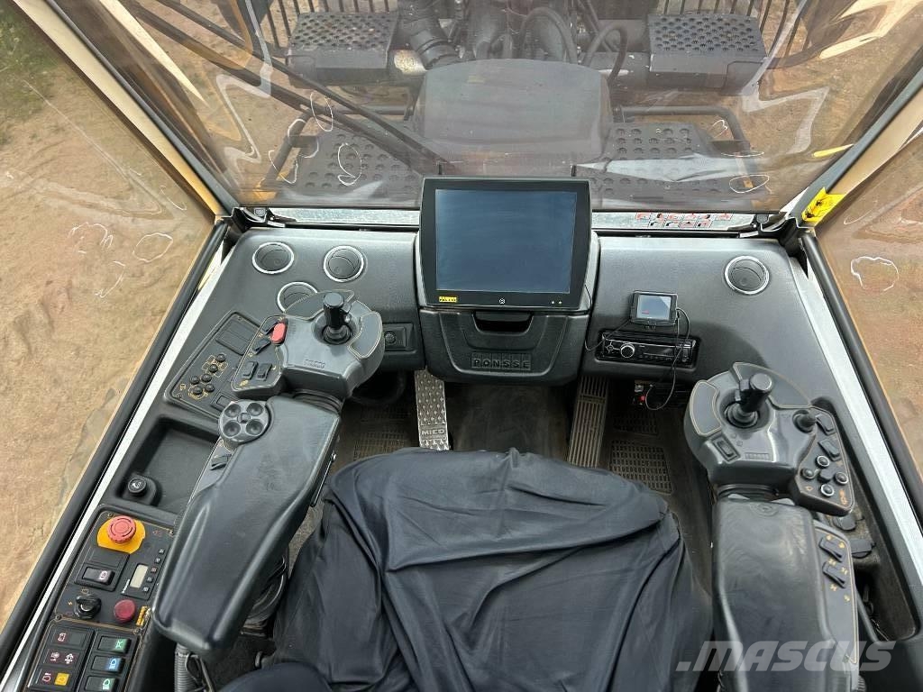 Ponsse Buffalo 8W Forwarders