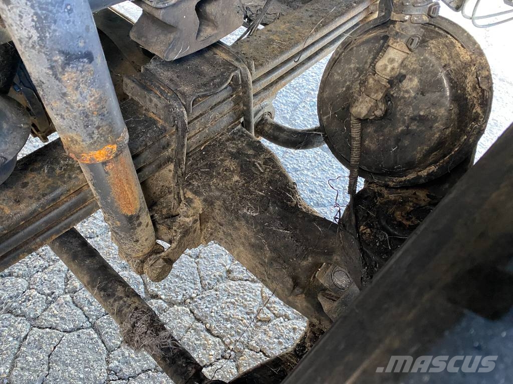 MAN TGS 26-500 6x6/JENZ HEM 583R endommagé Broyeur forestier
