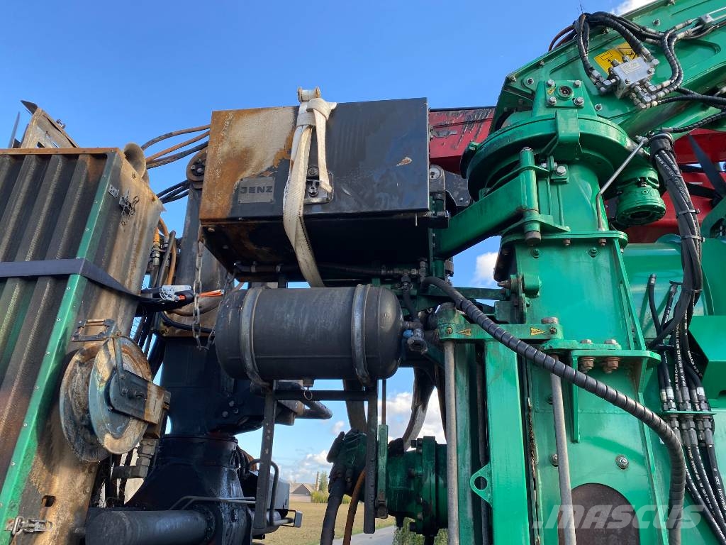 MAN TGS 26-500 6x6/JENZ HEM 583R endommagé Broyeur forestier