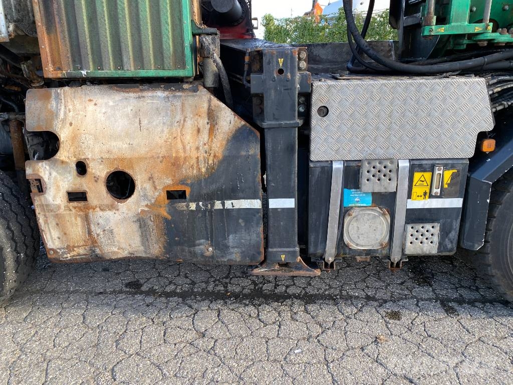 MAN TGS 26-500 6x6/JENZ HEM 583R endommagé Broyeur forestier