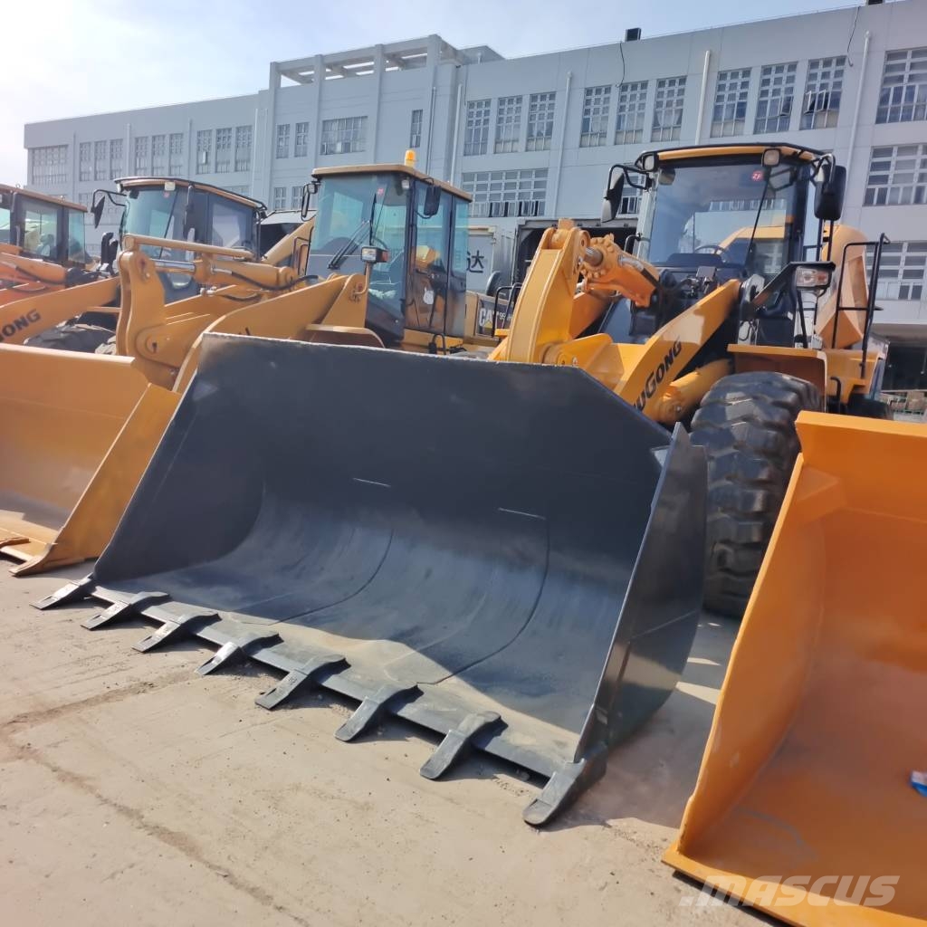 LiuGong 862 H - Second Hand Excavator for Sale لوادر بعجل