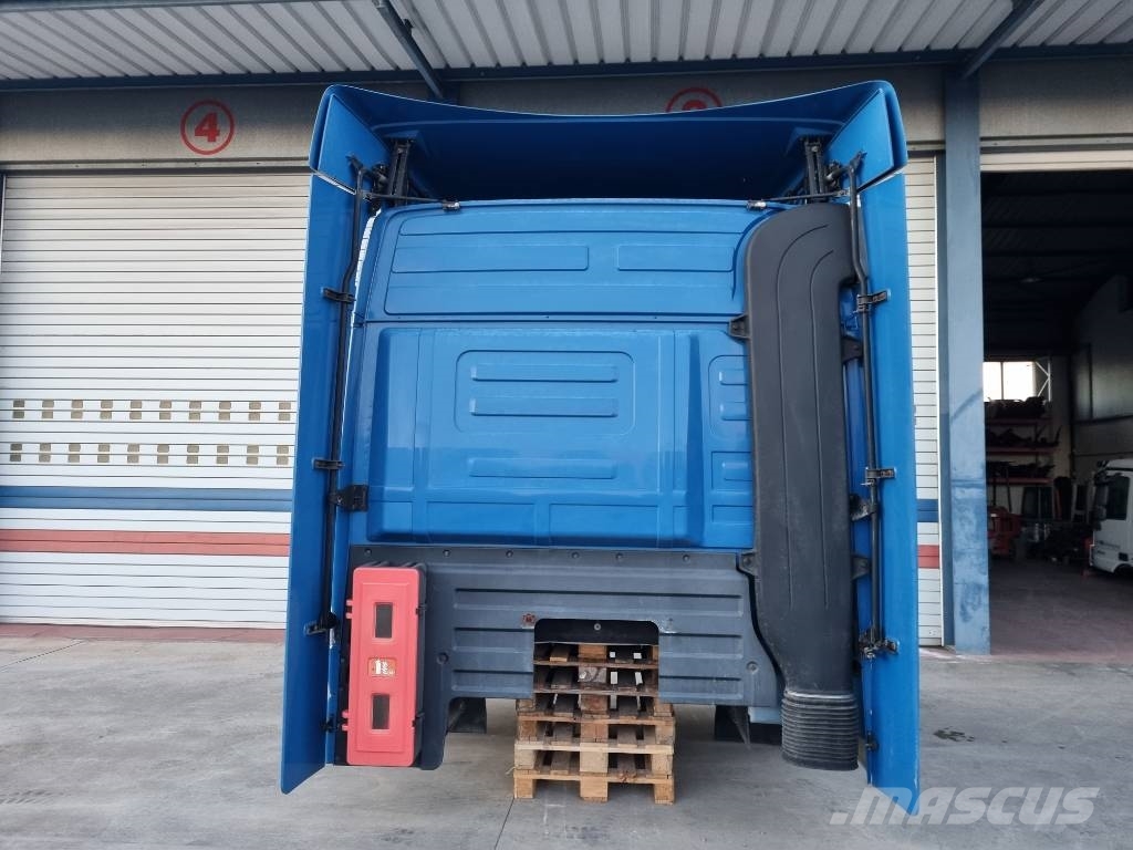 Mercedes-Benz CABIN MERCEDES ACTROS MP 3 Кабини