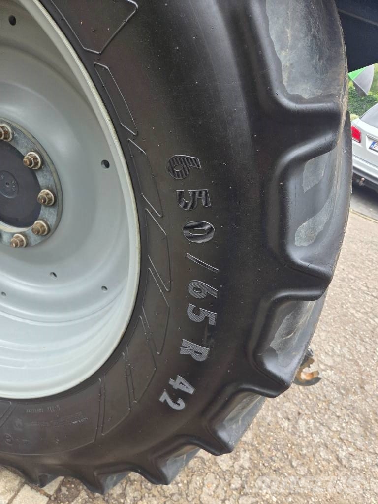 Deutz-Fahr AGROTRON 7230 TTV Traktori
