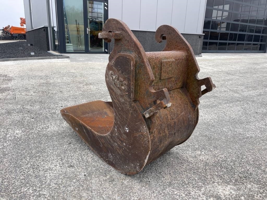 Saes Sleuvenbak / Trench bucket Verachtert CW30 Kauhat