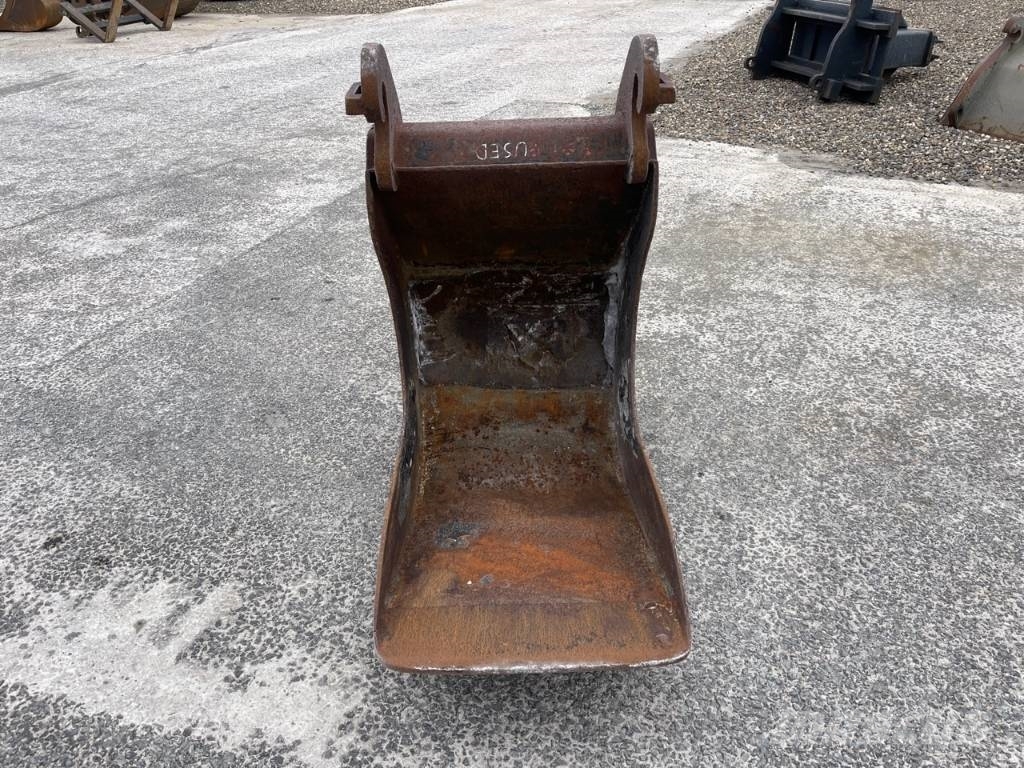 Saes Sleuvenbak / Trench bucket Verachtert CW30 Kauhat