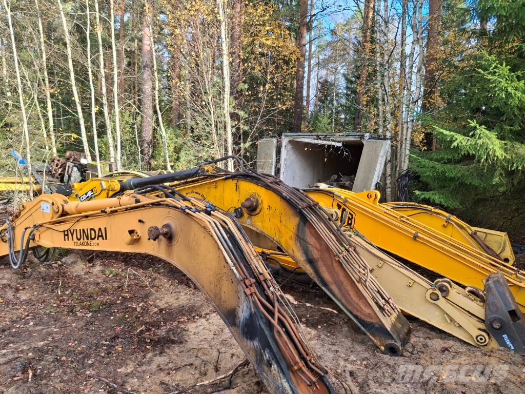 New Holland E 135 B SR LC Crawler excavators