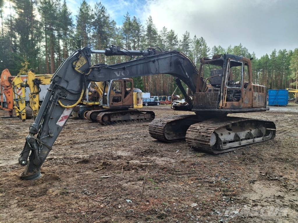 New Holland E 135 B SR LC Crawler excavators
