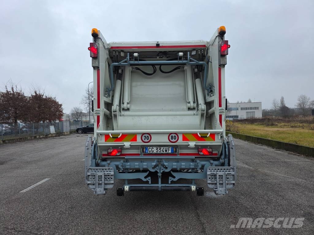 Renault TRUCKS D26 WIDE 320 P6X2 E6 PASSO 4100 Vuilniswagens