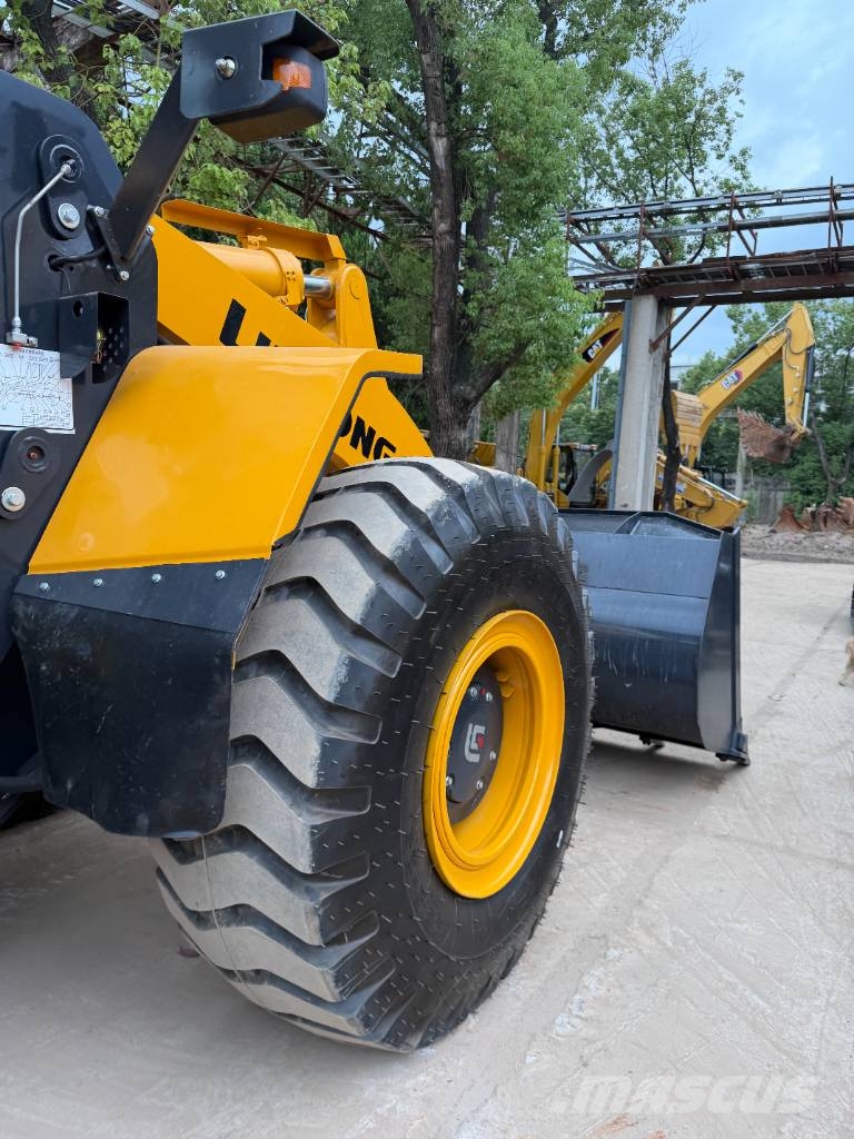 LiuGong 856 H 1000 units loaders in stock Фронтальні навантажувачі