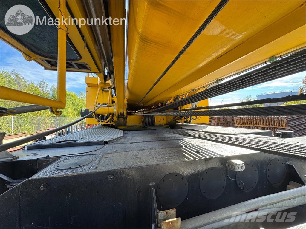 Liebherr MK100 자동 크레인