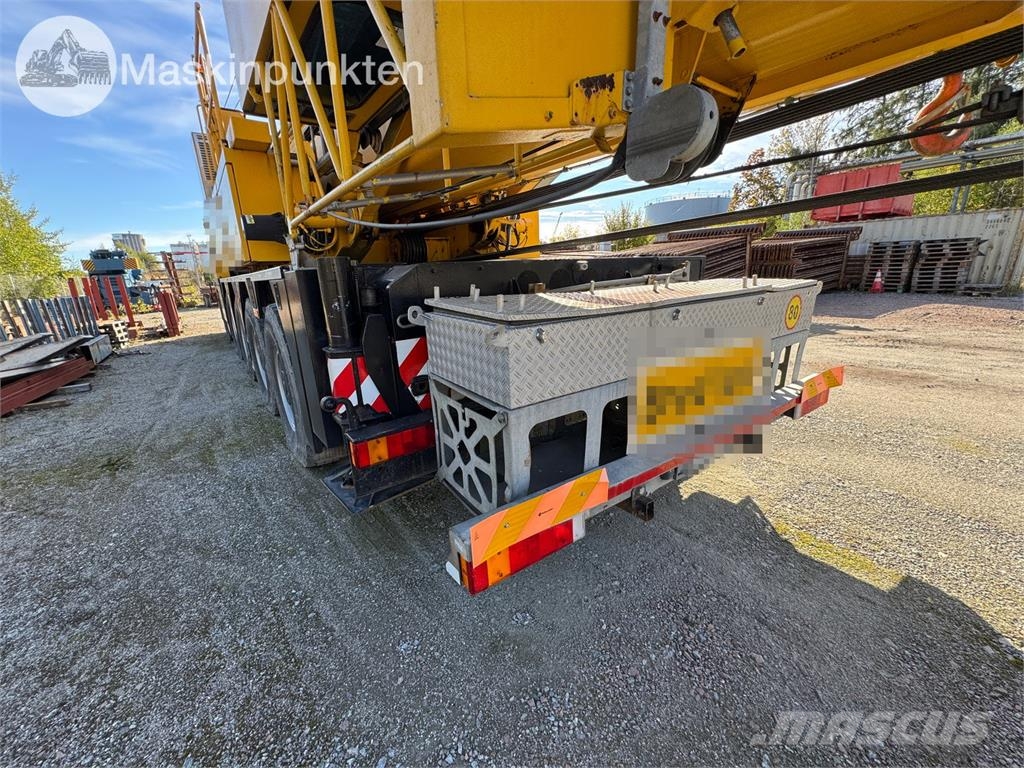 Liebherr MK100 자동 크레인