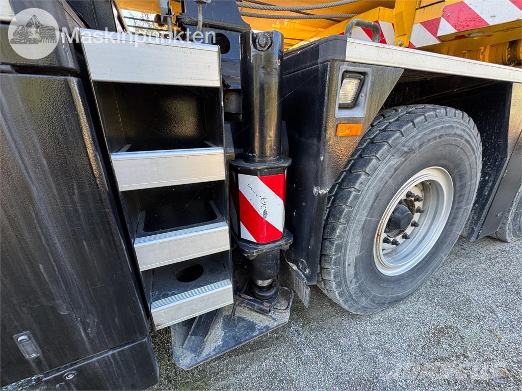 Liebherr MK100 자동 크레인