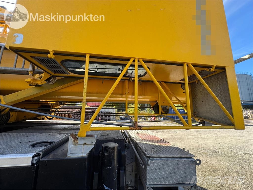 Liebherr MK100 자동 크레인