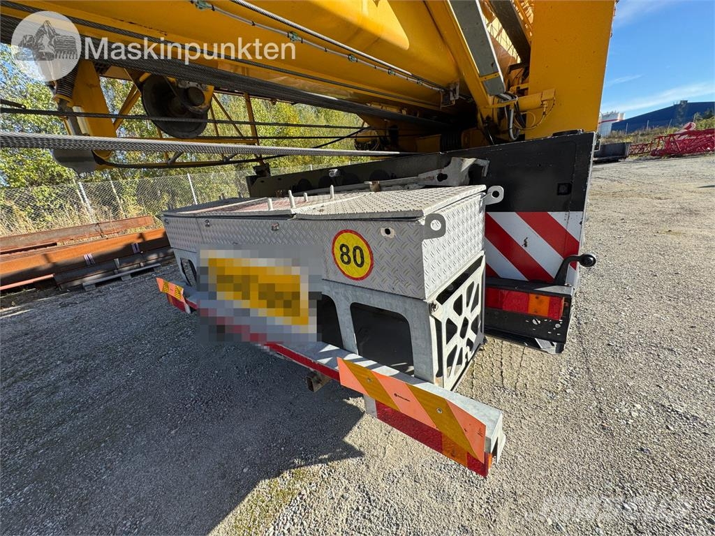 Liebherr MK100 자동 크레인