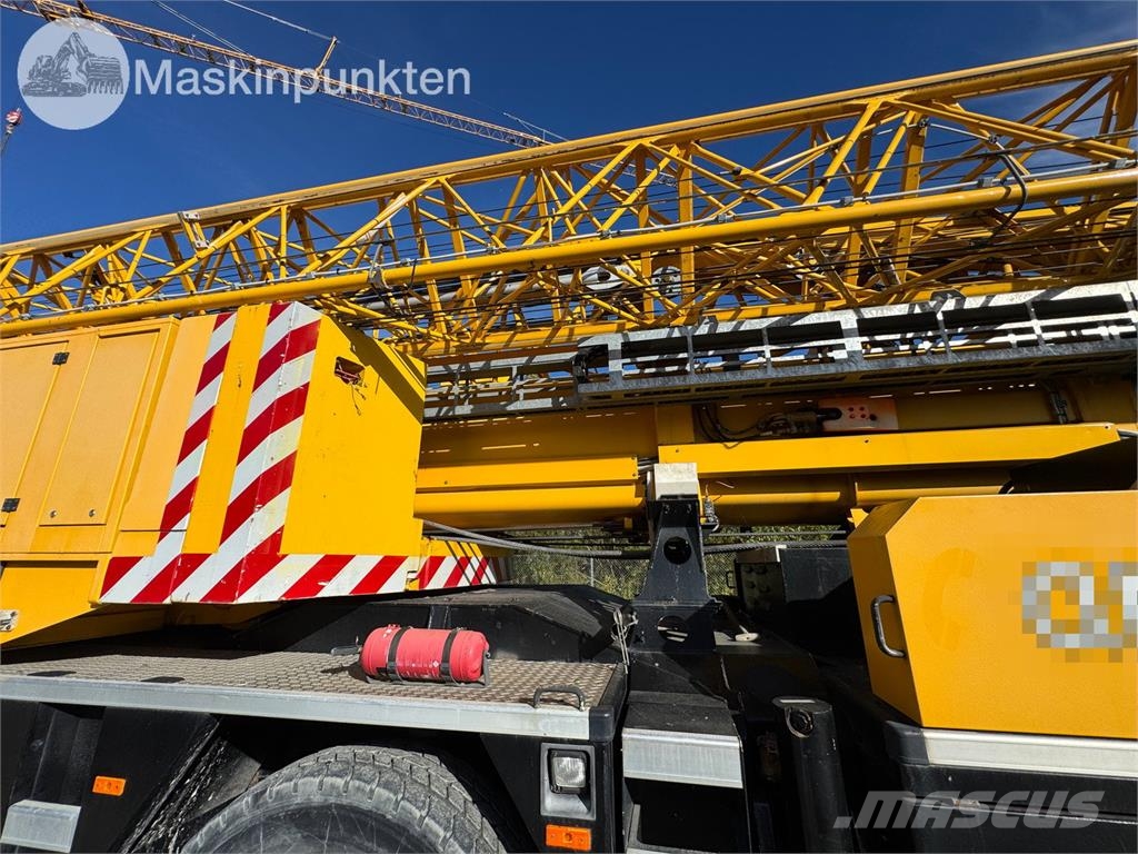 Liebherr MK100 자동 크레인