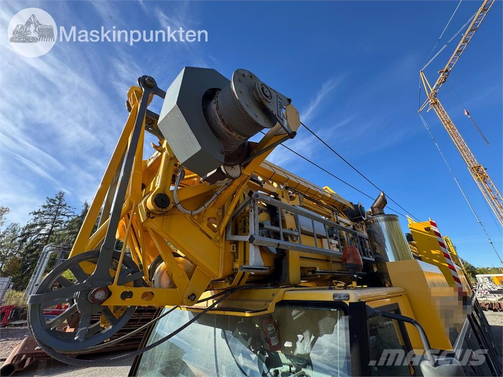 Liebherr MK100 자동 크레인