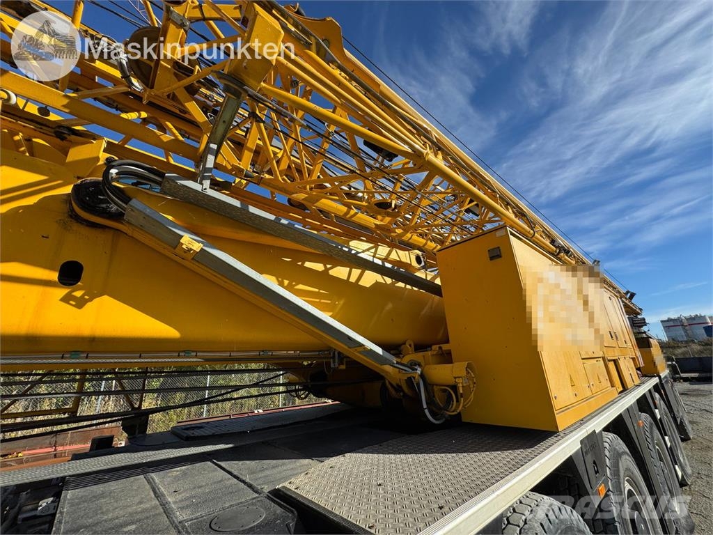Liebherr MK100 자동 크레인