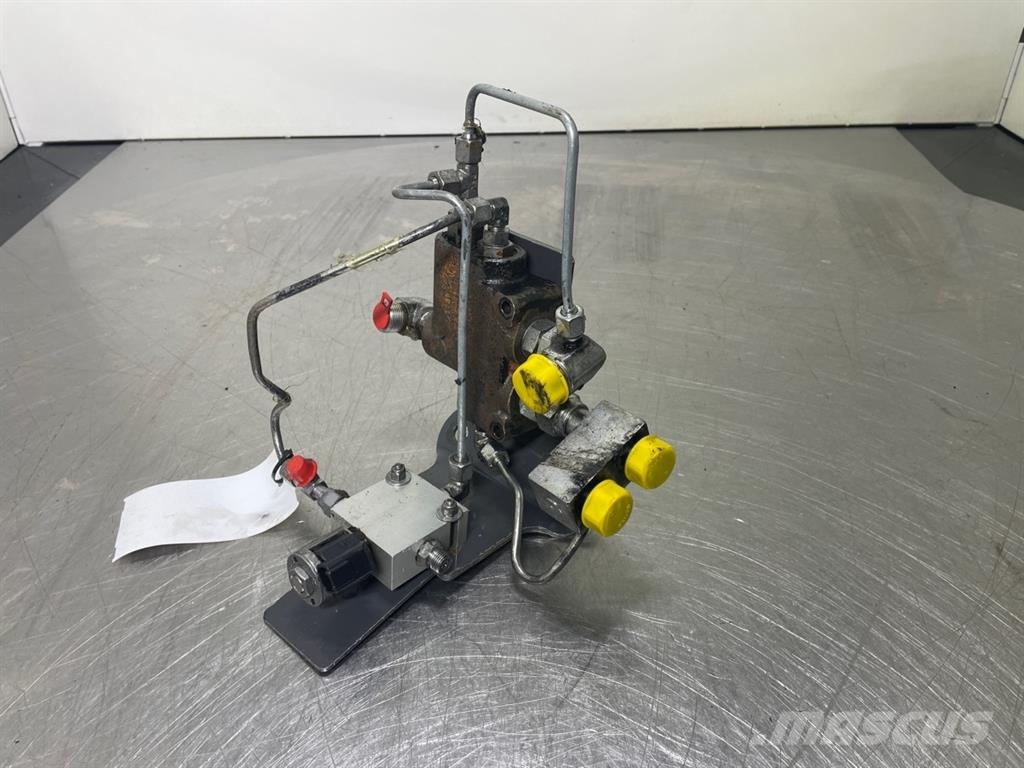 New Holland W110C - Priority valve/Prioritaetsventil Hydraulikk