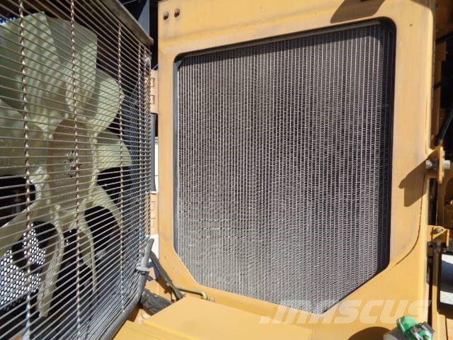 CAT IT 28 G Radlader