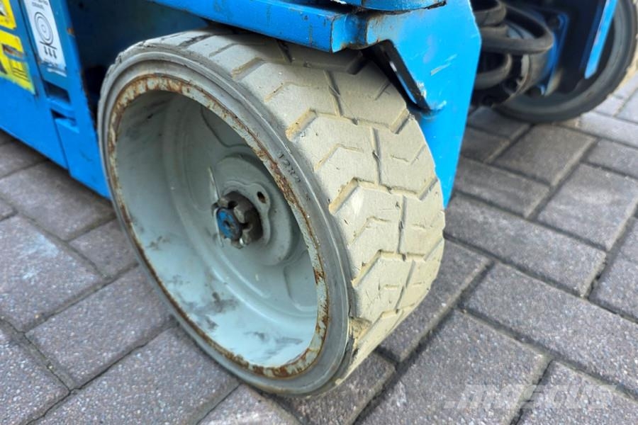 Genie GS1932 Electric, Working Height 7.8 m, 227kg Capac Mini incarcator