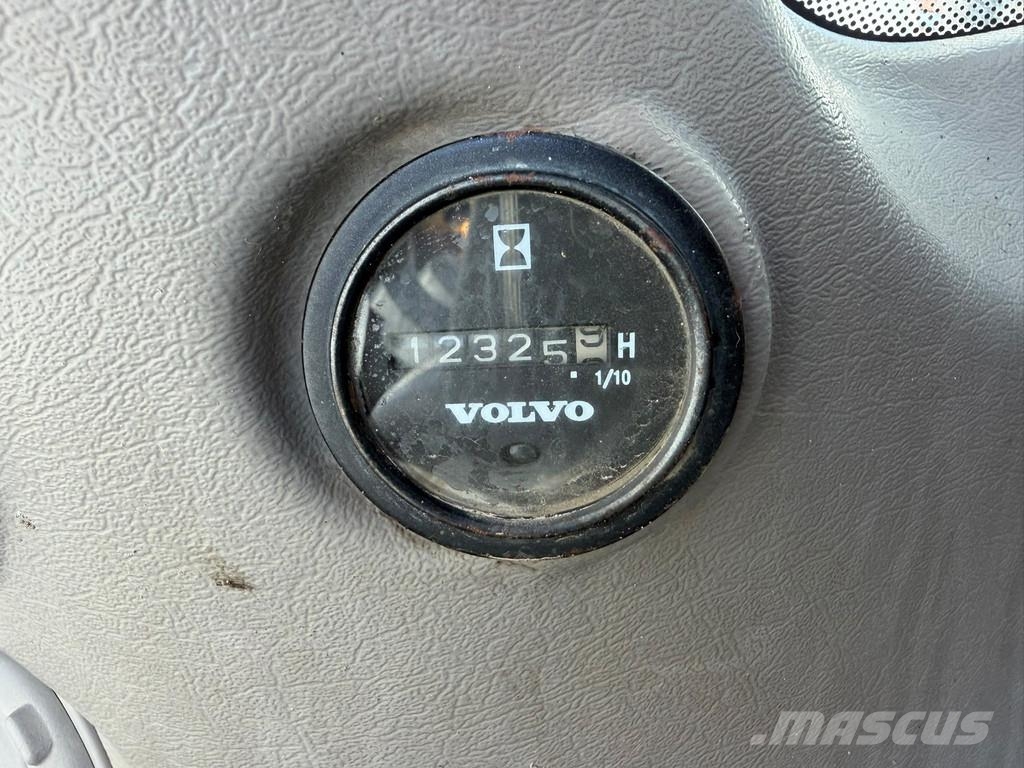 Volvo EW160 C Escavadoras de rodas
