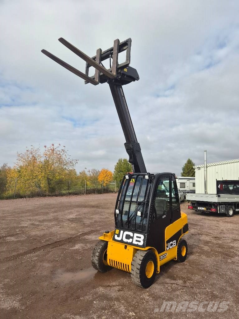 JCB TLT 30 D Teletruk Schubmaststapler