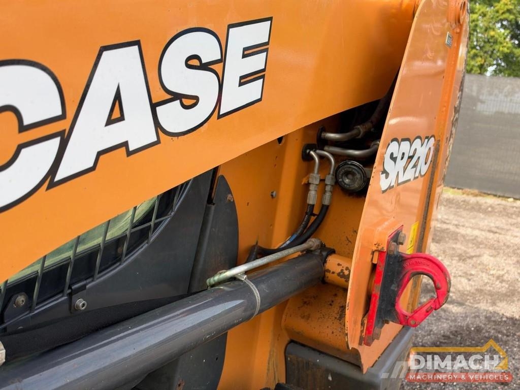 CASE SR210 CE - air conditioning - NL Machine - Low hou ホイールローダー・タイヤショベル