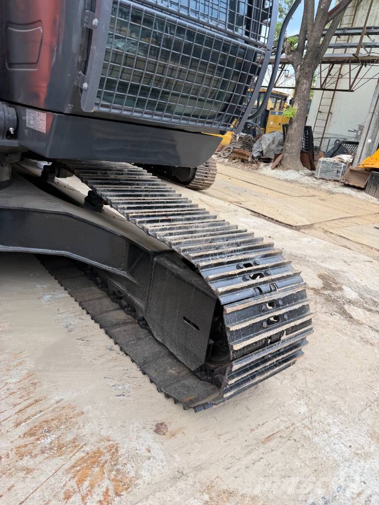 Hitachi ZX200-3G 3000 units excavators in stock Bandgrävare
