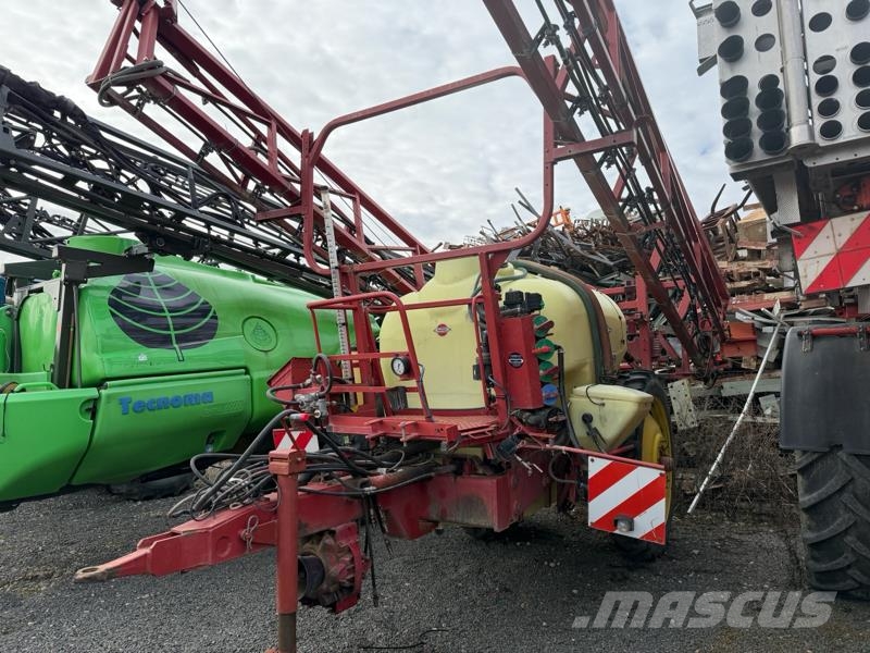 Hardi Commander CM3 4200 Pulverizadores arrastrados