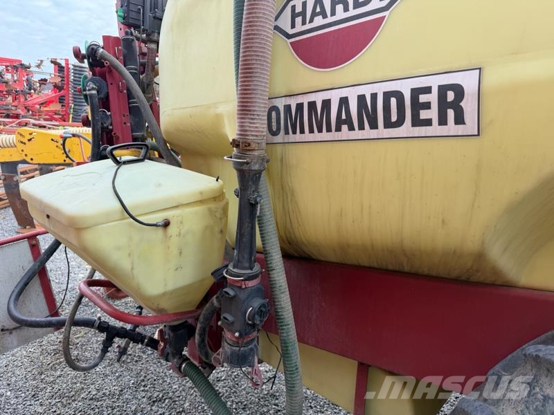 Hardi Commander CM3 4200 Pulverizadores arrastrados