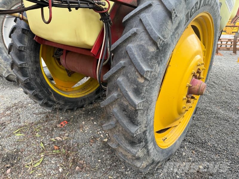 Hardi Commander CM3 4200 Pulverizadores arrastrados