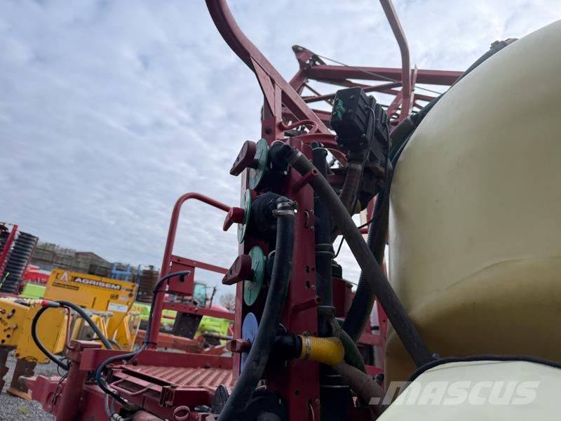Hardi Commander CM3 4200 Pulverizadores arrastrados