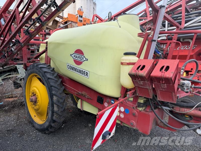 Hardi Commander CM3 4200 Pulverizadores arrastrados