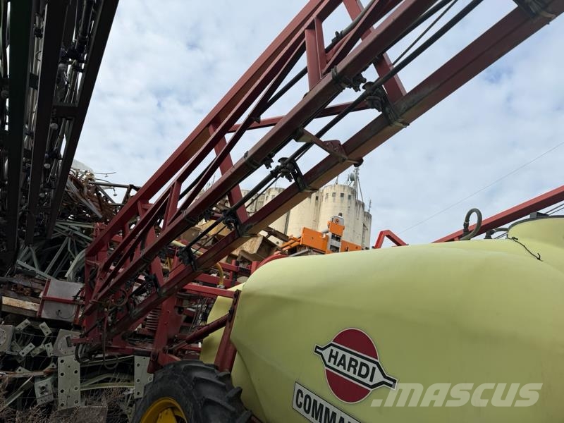Hardi Commander CM3 4200 Pulverizadores arrastrados