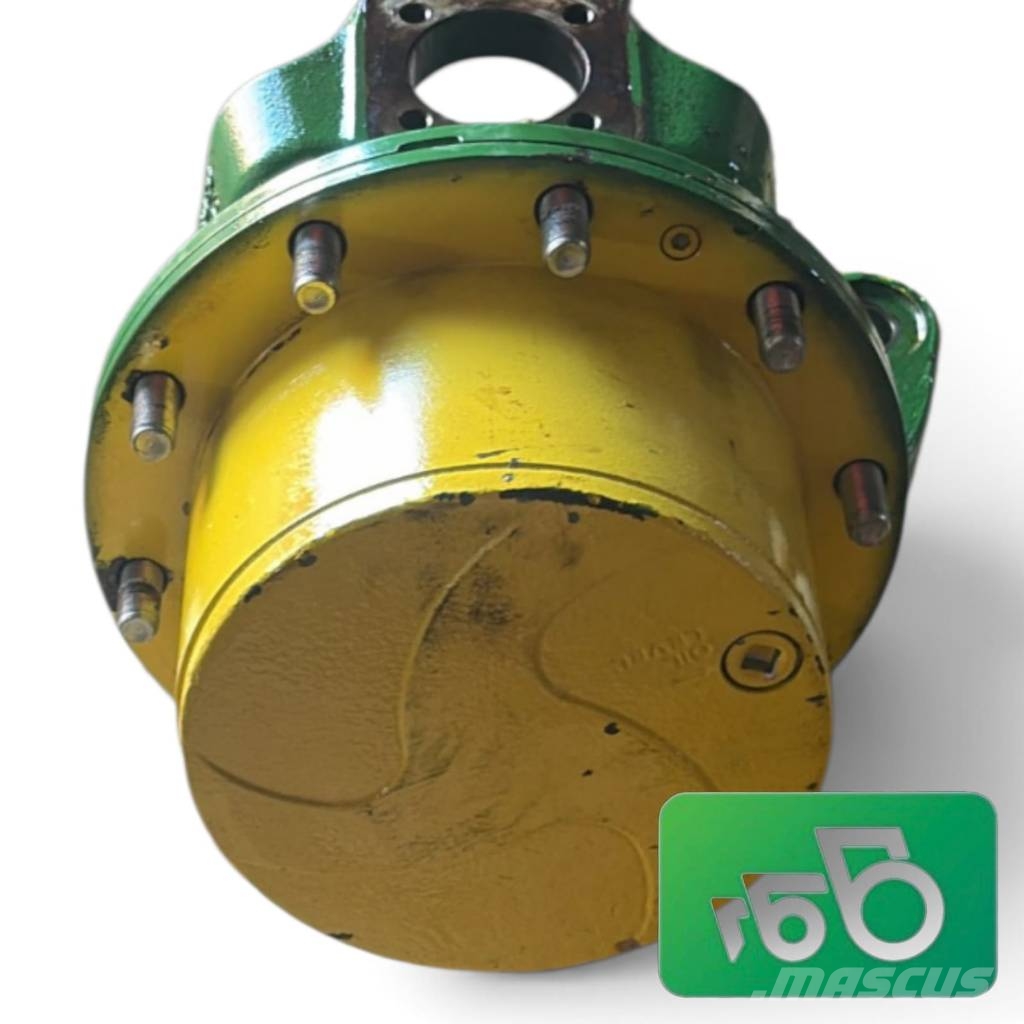 John Deere 6215R Steering Knuckle / Final Drive / Hub / Half- Chasís