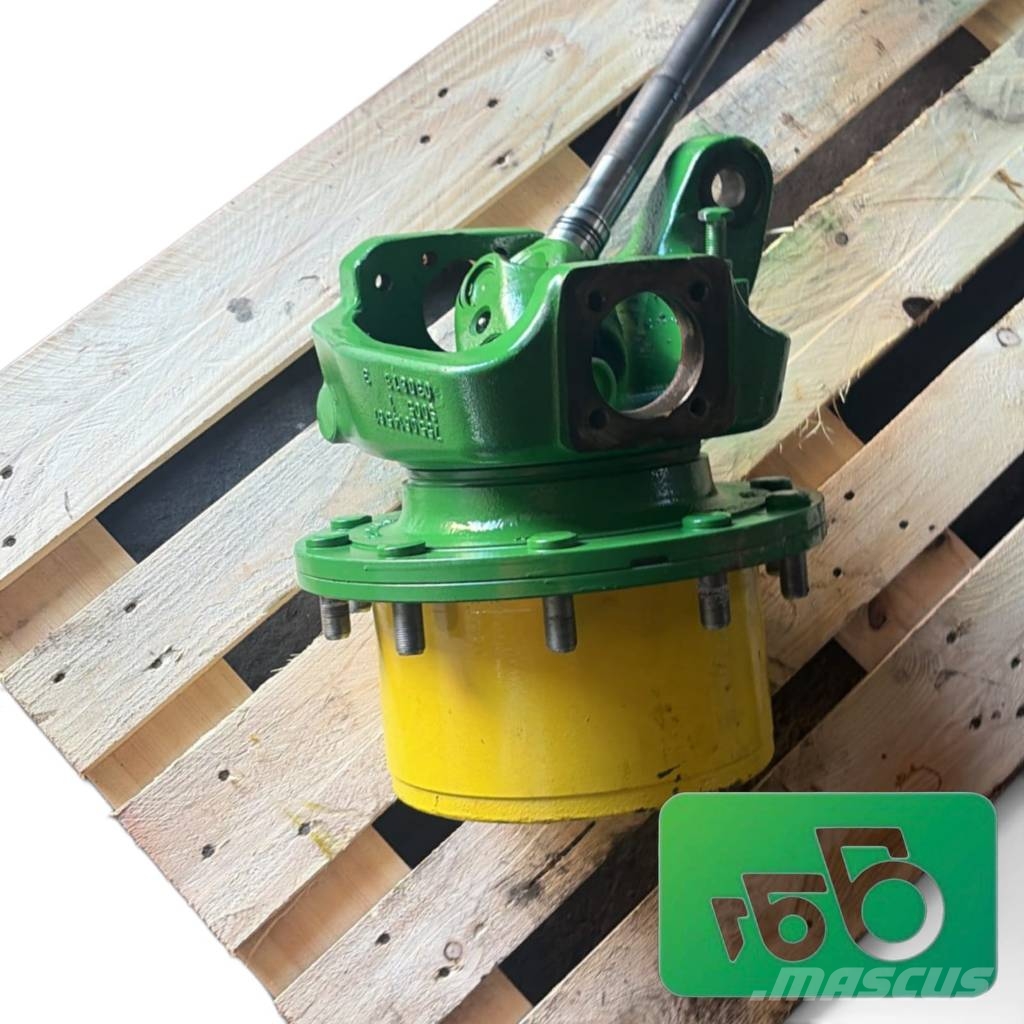 John Deere 6215R Steering Knuckle / Final Drive / Hub / Half- Chasís
