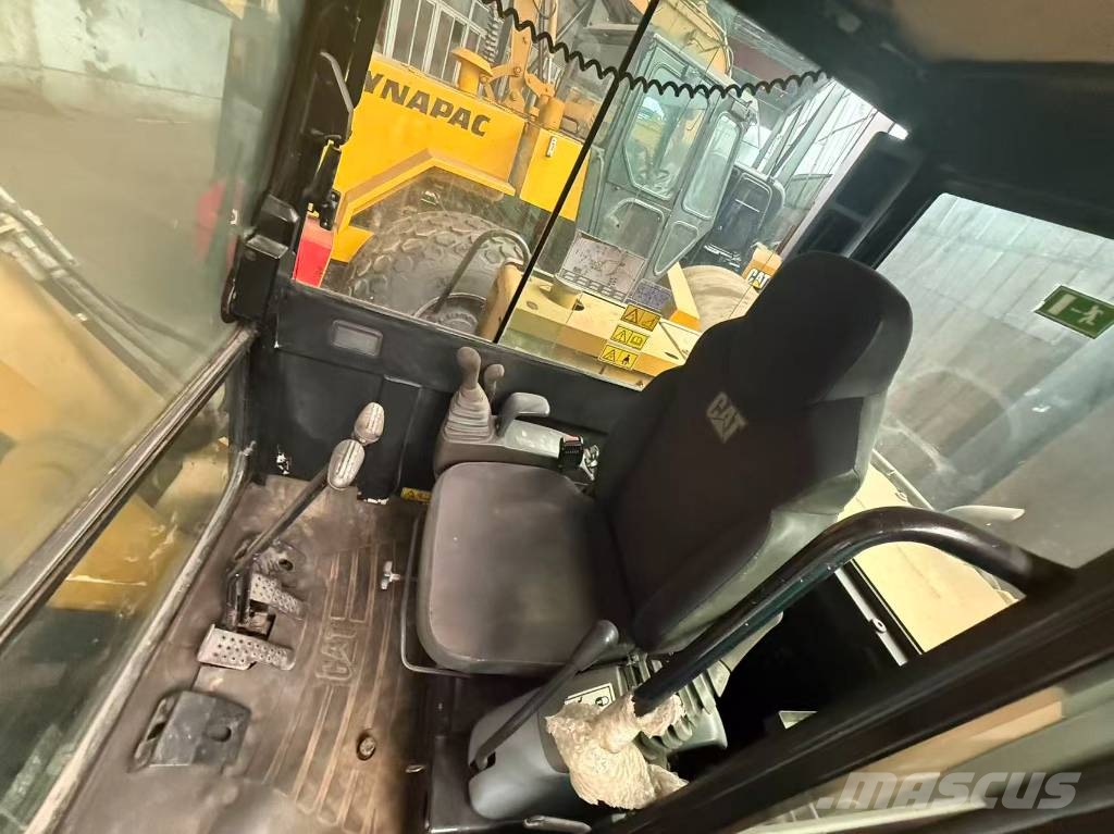 CAT 306E Mini ekskavatoriai < 7 t