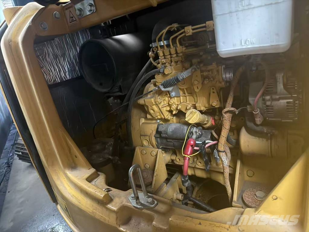 CAT 306E Mini ekskavatoriai < 7 t