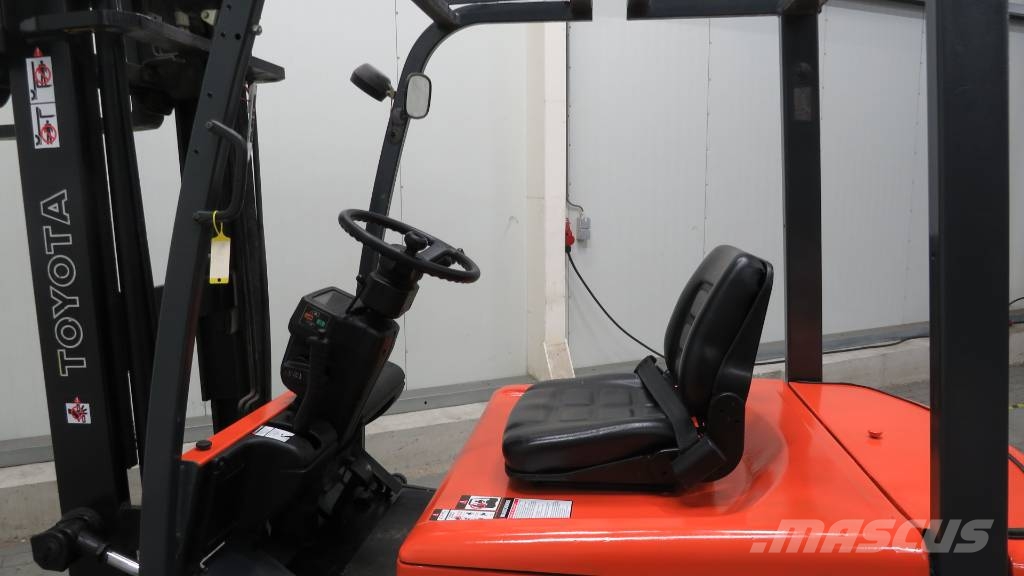 Toyota FMBF25 Elektromos targoncák