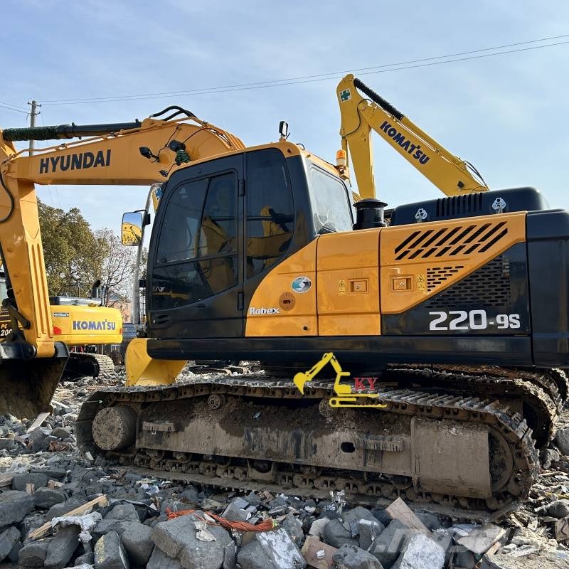 Hyundai 220-9 Escavadoras de rastos