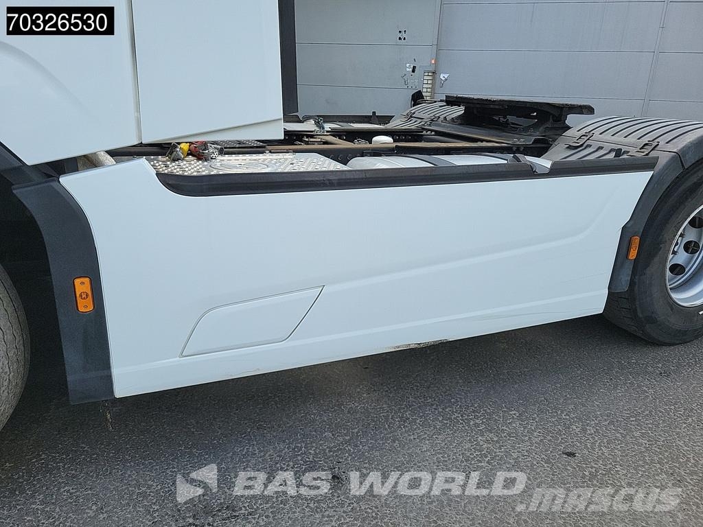 Ford F-Max 500 F-Max 4X2 Low Mileage! 2x Tanks Navi ACC Tegljači