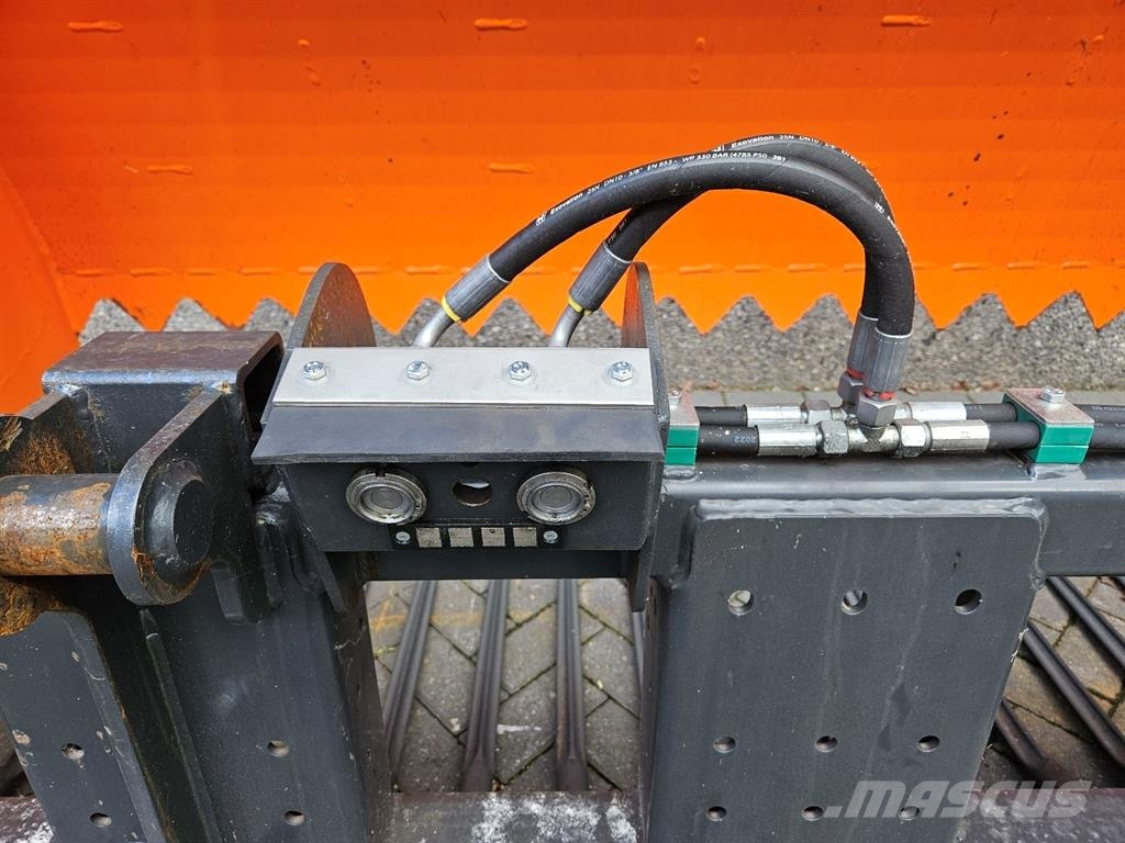 Mammut SC220M - Silage cutter/Silageschneider/Kuilhapper Animal feeders